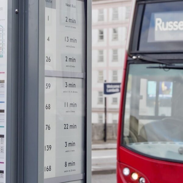 London_epaper_bus_stop